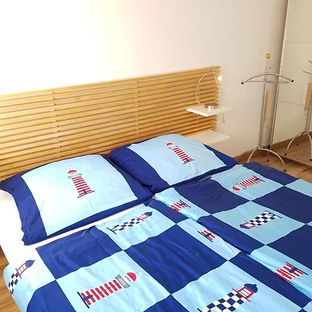 Poststrasse 2 - 30-07 *